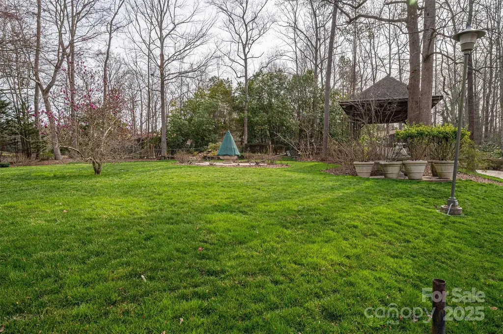 1816 Country Garden Drive Shelby NC 28150