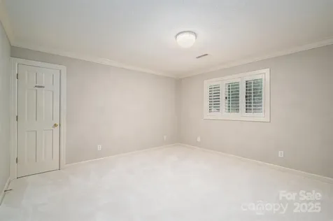 1816 Country Garden Drive Shelby NC 28150