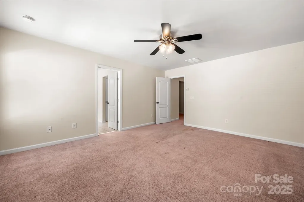 113 Burlingame Court Mooresville NC 28117