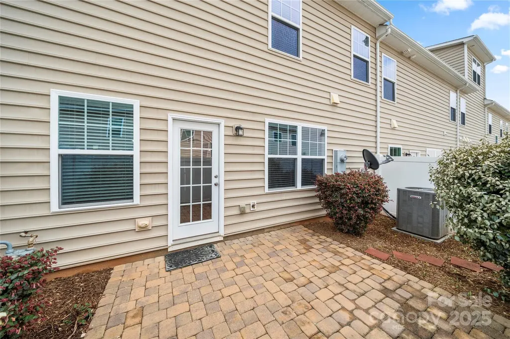 113 Burlingame Court Mooresville NC 28117