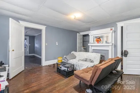 616 N Mebane Street Burlington NC 27217