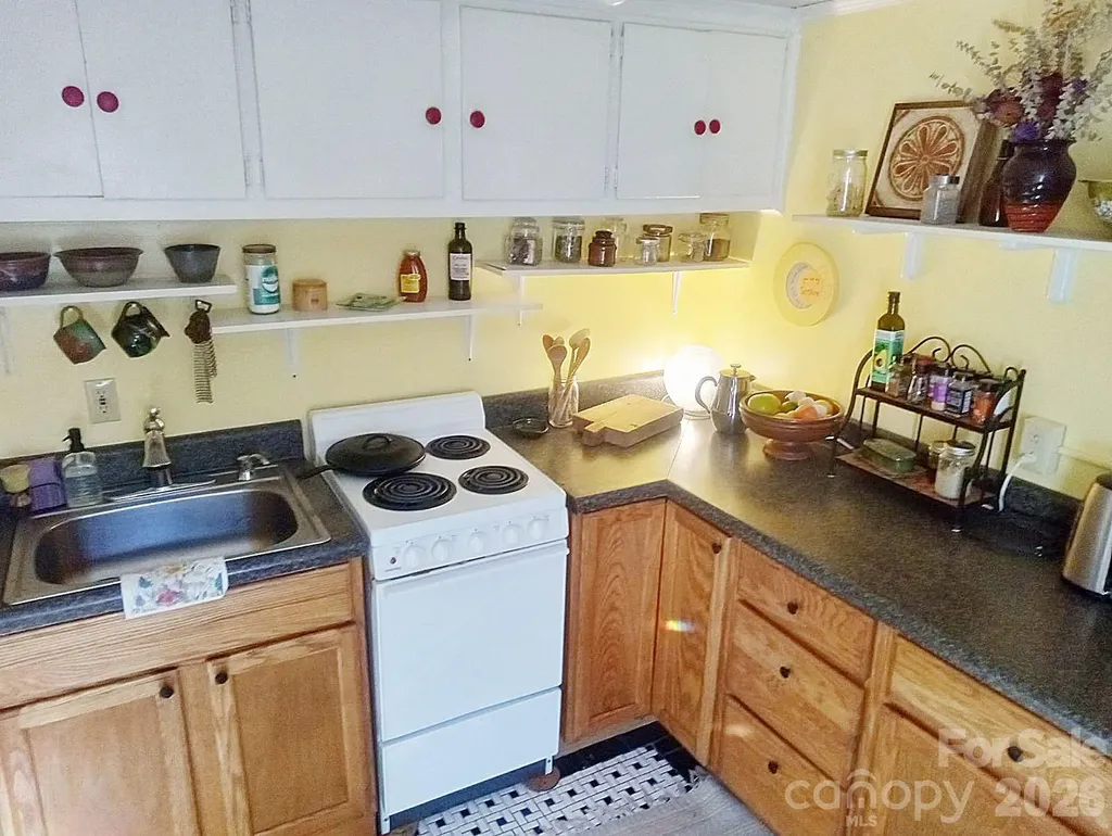 17 & 19 Hubbard Avenue Asheville NC 28806