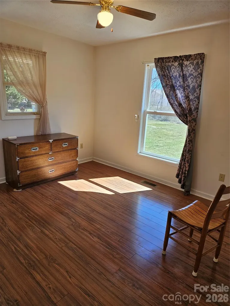 271 Stradley Mountain Road Asheville NC 28806