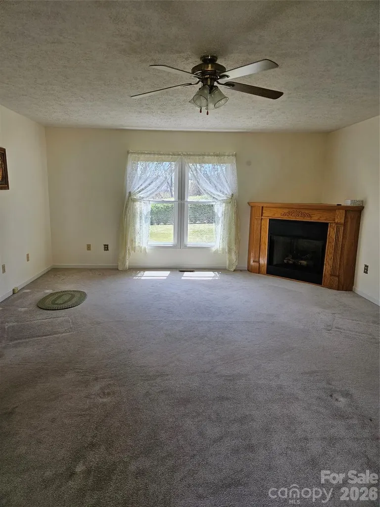 271 Stradley Mountain Road Asheville NC 28806