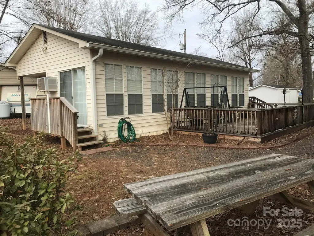 135/137 Indian Harbor Trail Mount Gilead NC 27306