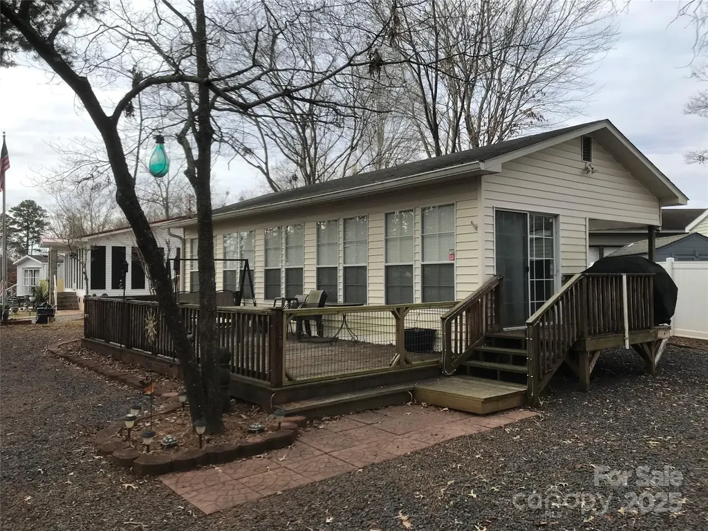135/137 Indian Harbor Trail Mount Gilead NC 27306