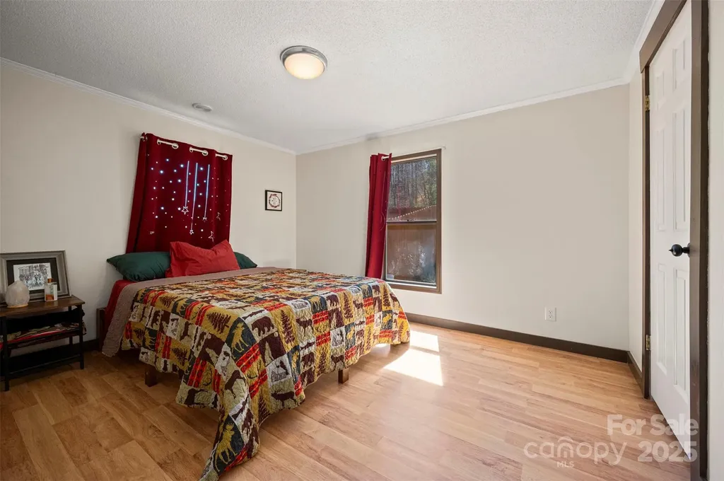 121 Julian Way Lake Lure NC 28746
