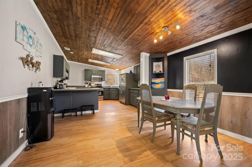 121 Julian Way Lake Lure NC 28746