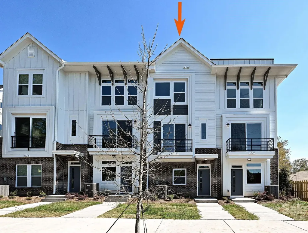 1227 E 34th Street Charlotte NC 28205