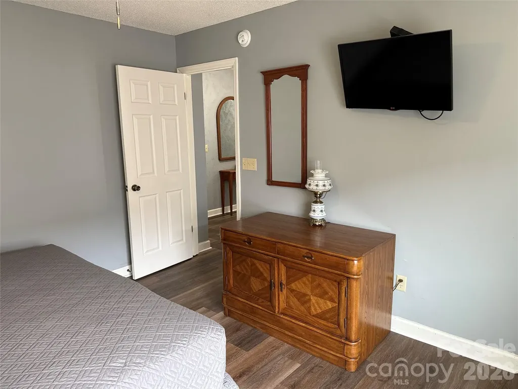 301 Pinnacle Inn Road Beech Mountain NC 28604