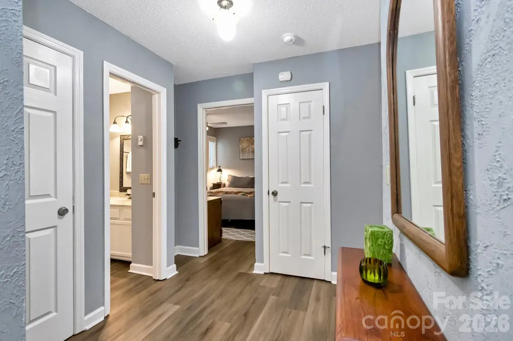 301 Pinnacle Inn Road Beech Mountain NC 28604