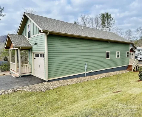 308 Ninth Street Black Mountain NC 28711