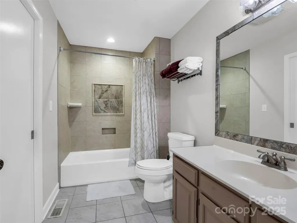 155 Quail Cove Road Lake Lure NC 28746