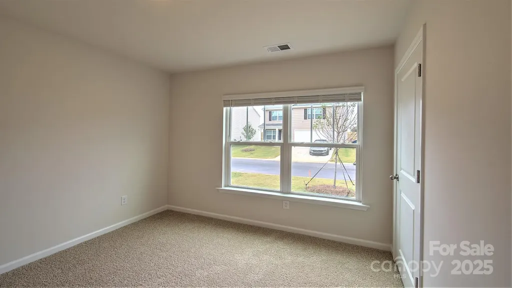 842 Adelston Lane Asheville NC 28804
