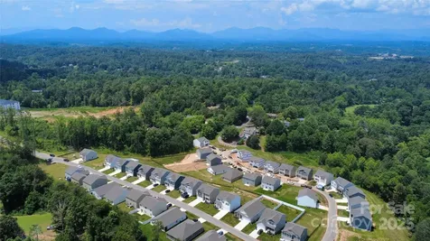842 Adelston Lane Asheville NC 28804