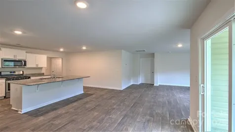 842 Adelston Lane Asheville NC 28804