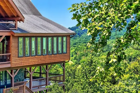 60 E Valley View Drive Marion NC 28752