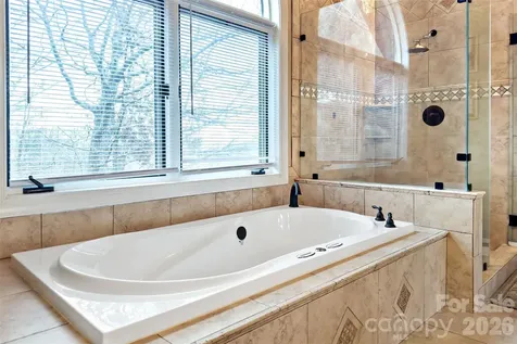 60 E Valley View Drive Marion NC 28752