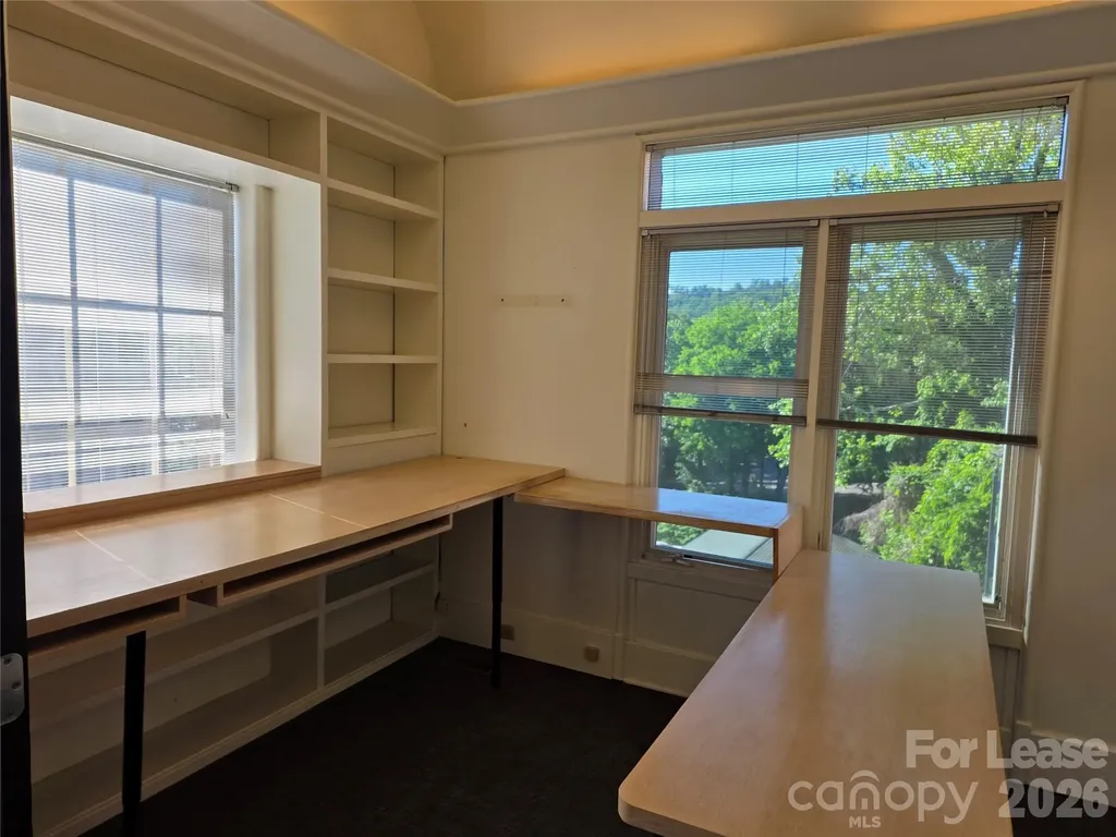 60 Biltmore Avenue Asheville NC 28801
