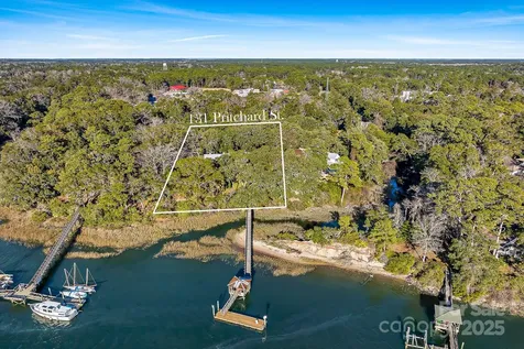 131 Pritchard Street Bluffton SC 29910