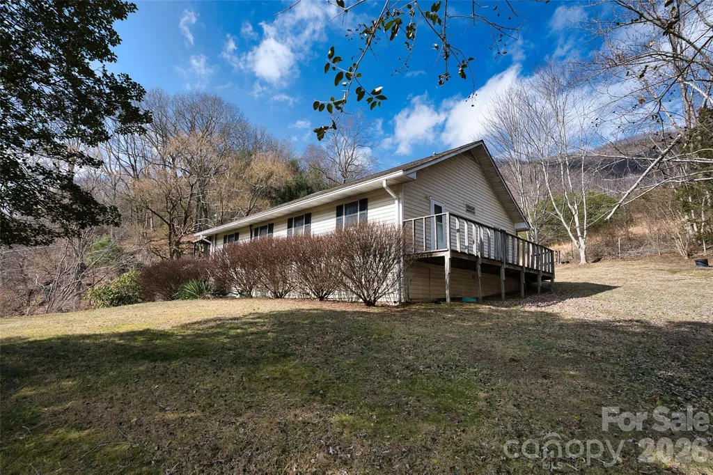 1567 Newfound Road Leicester NC 28748