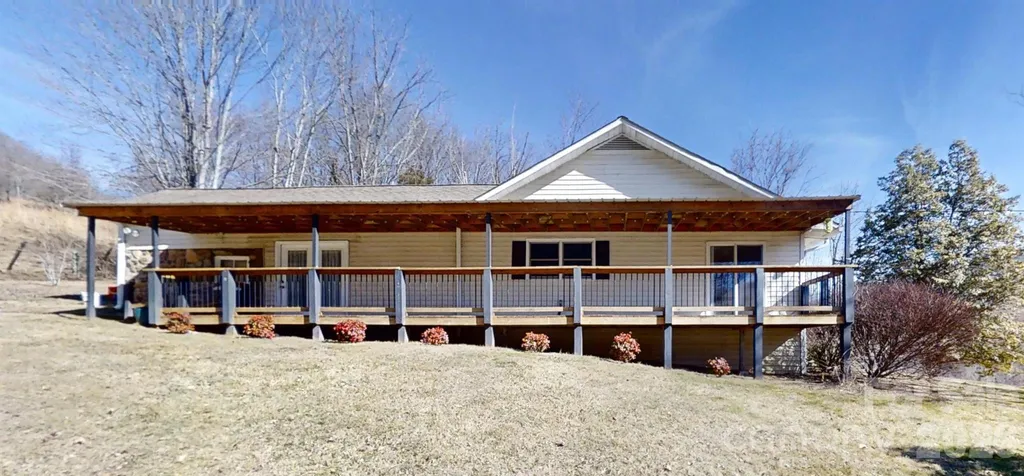 1567 Newfound Road Leicester NC 28748