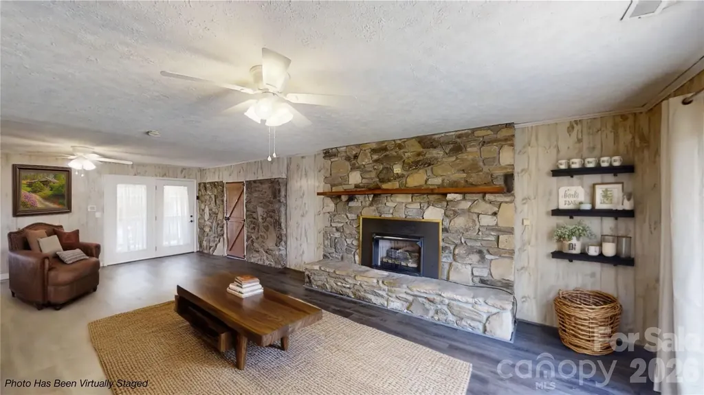 1567 Newfound Road Leicester NC 28748