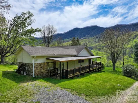 1567 Newfound Road Leicester NC 28748