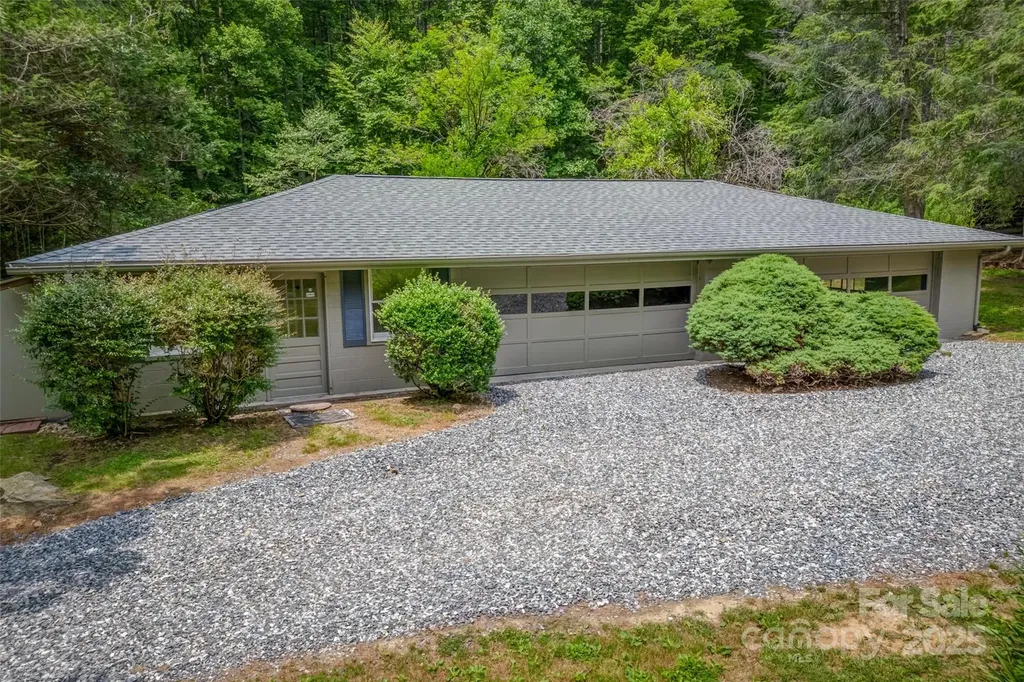 8749 Nc 63 Highway Leicester NC 28748