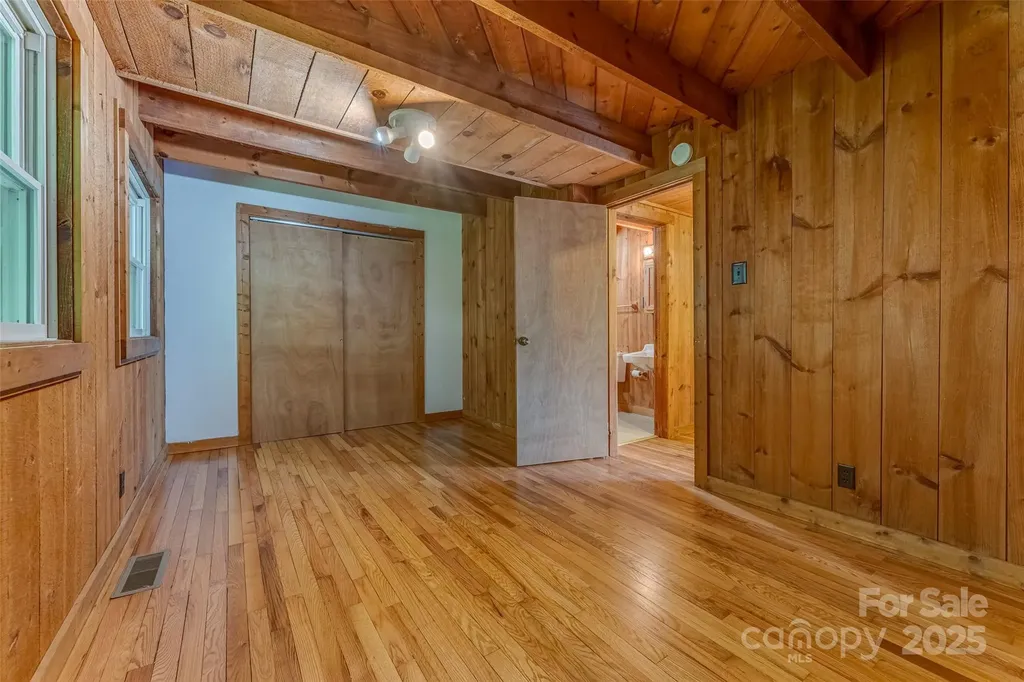 8749 Nc 63 Highway Leicester NC 28748