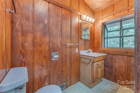 8749 Nc 63 Highway Leicester NC 28748