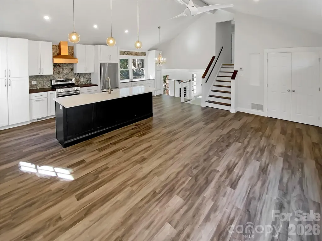 7401 Limerick Drive Charlotte NC 28270