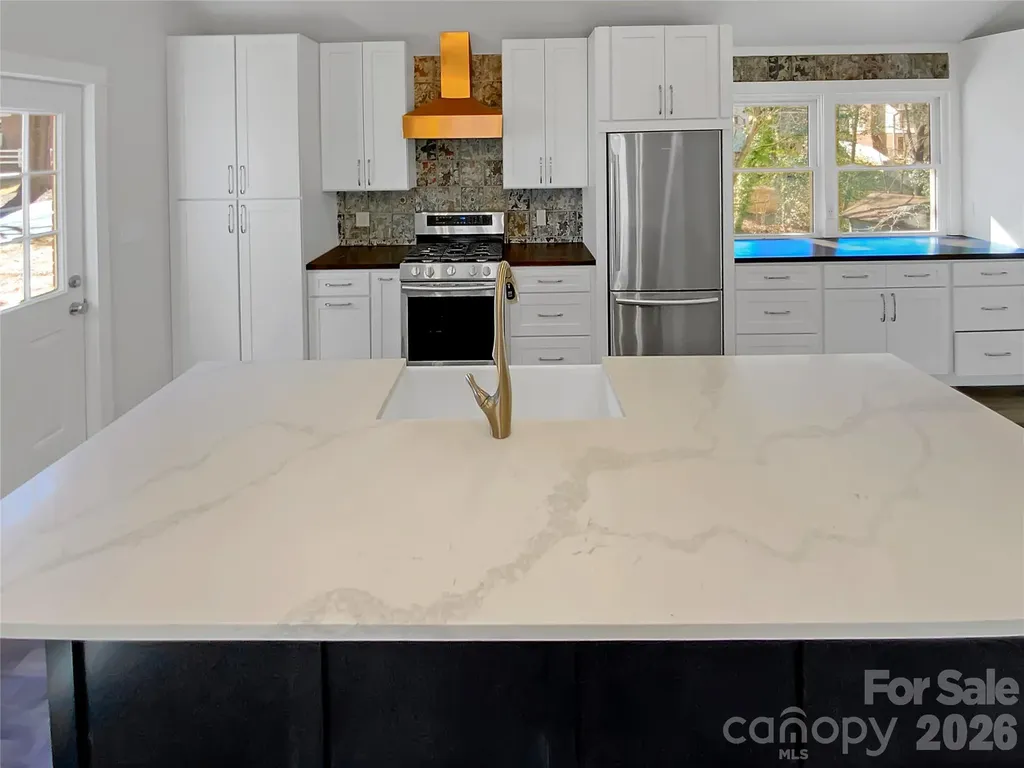 7401 Limerick Drive Charlotte NC 28270