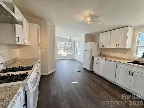 436 Riverwind Drive Hendersonville NC 28739