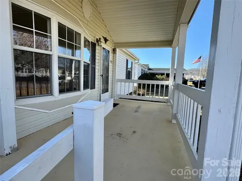 436 Riverwind Drive Hendersonville NC 28739