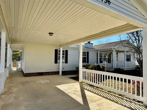 436 Riverwind Drive Hendersonville NC 28739