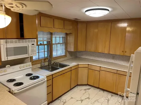 8725 Bringle Ferry Road Salisbury NC 28146