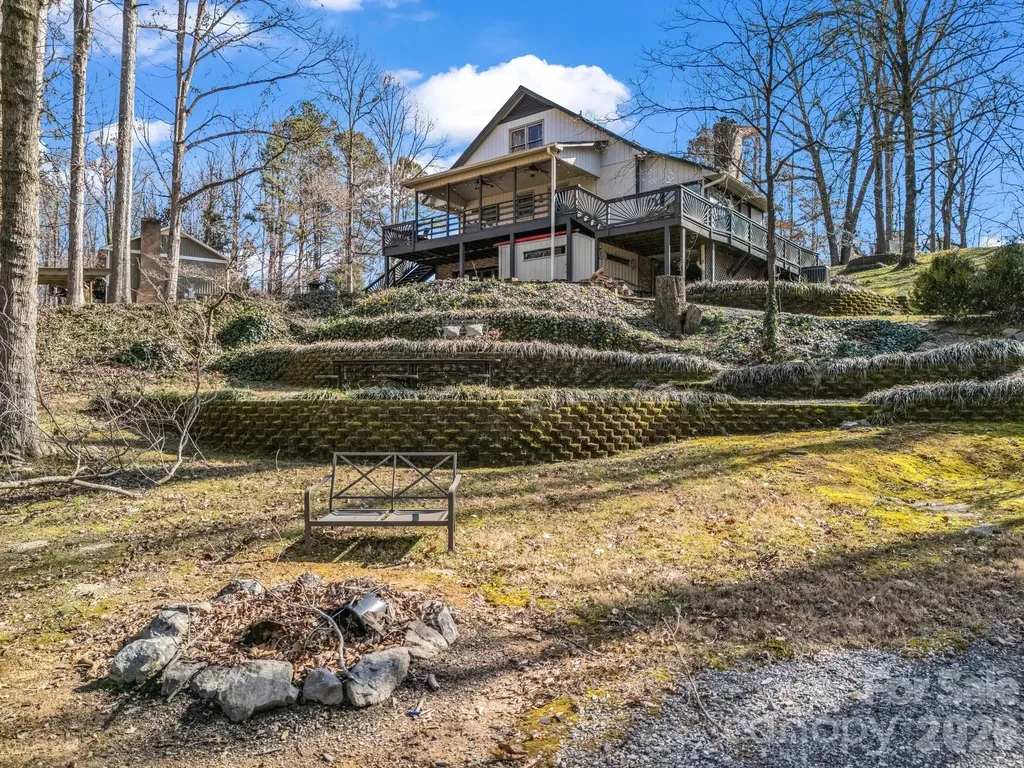 108 Three Oaks Lane Kings Mountain NC 28086