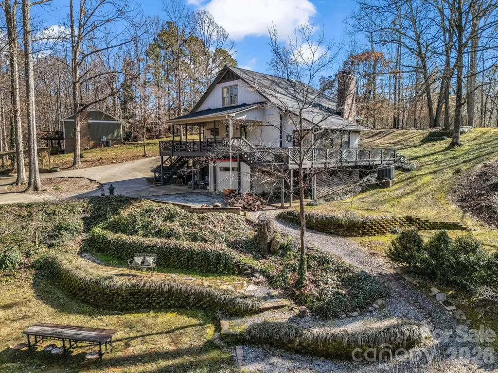 108 Three Oaks Lane Kings Mountain NC 28086