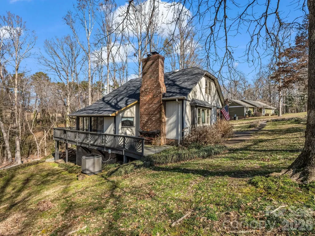 108 Three Oaks Lane Kings Mountain NC 28086