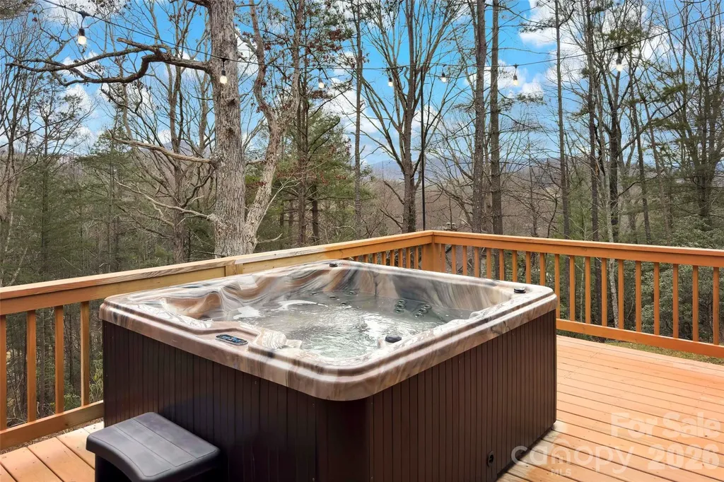 67/69 Flat Top Mountain Road Fairview NC 28730
