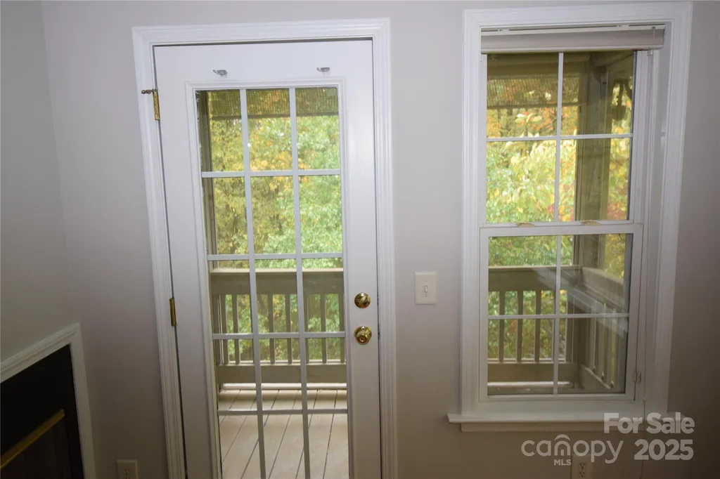 809 Pine Forest Road Charlotte NC 28214