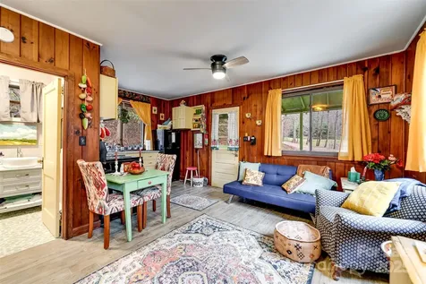 180 Valley Lane Bryson City NC 28713