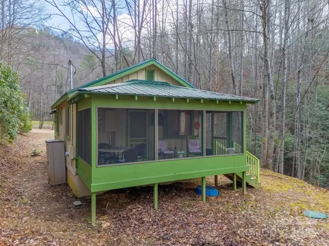 180 Valley Lane Bryson City NC 28713