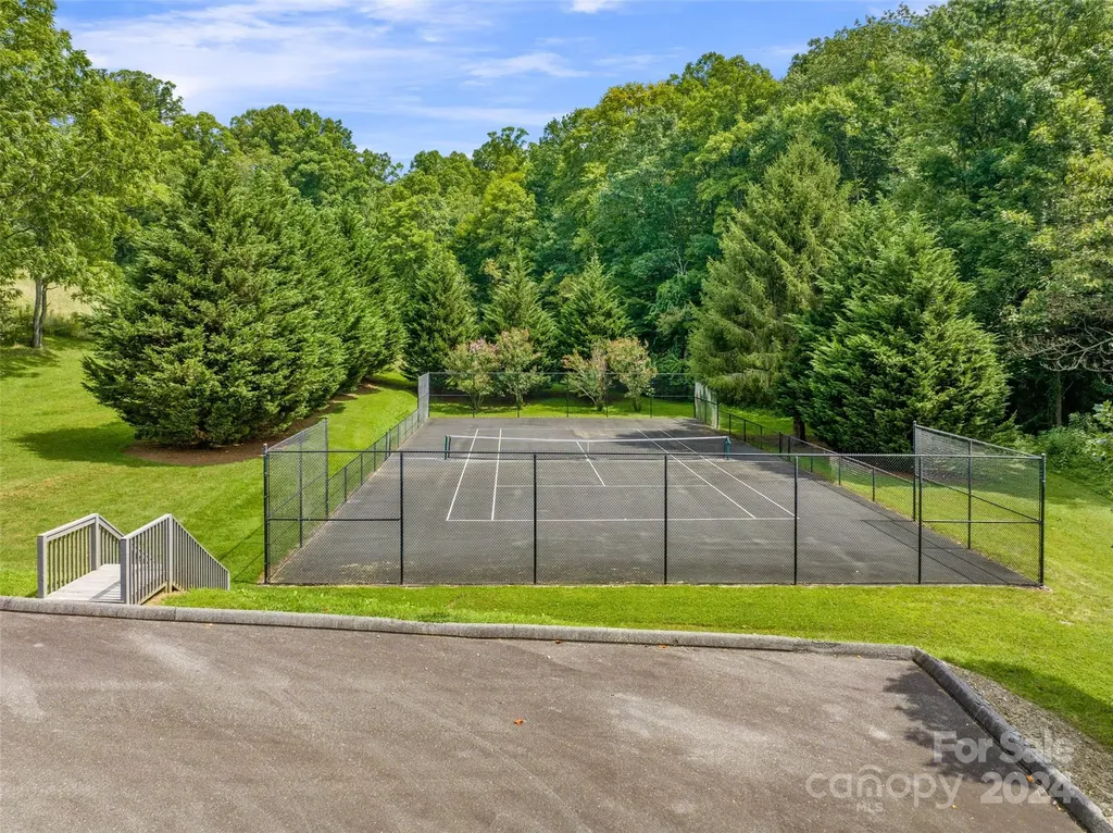 370 Cabin Creek Trail Mars Hill NC 28754