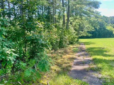 2.81 Acres, 4098 Derbyshire Lane Lenoir NC 28645