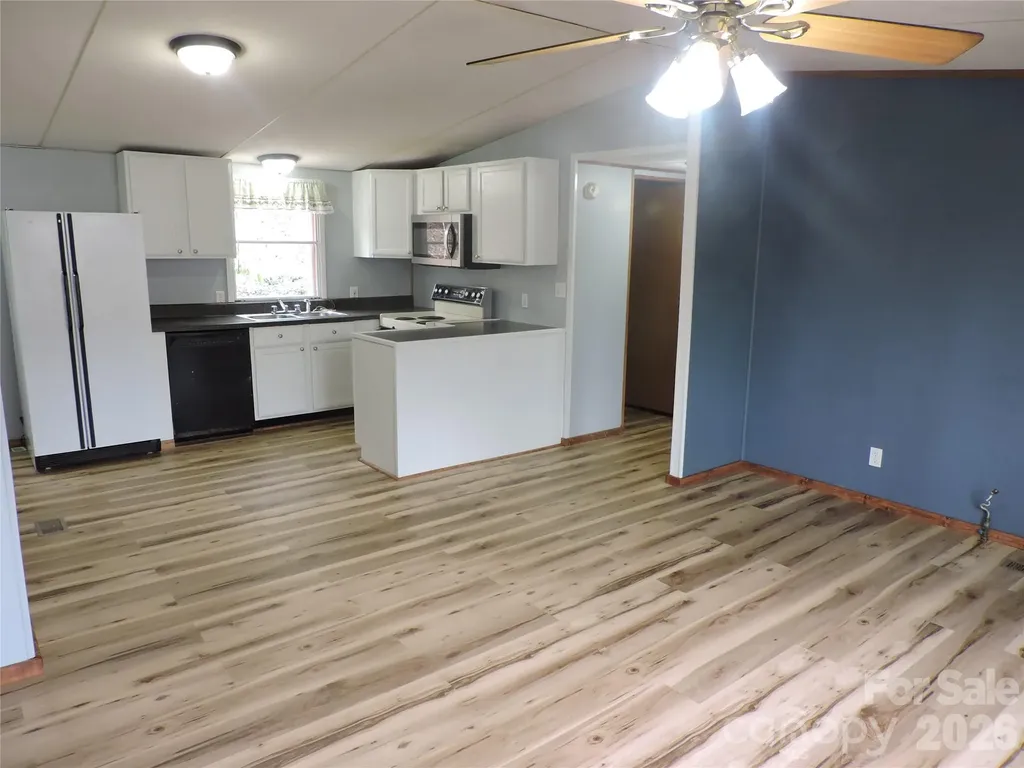 2271 Gouges Creek Road Spruce Pine NC 28777
