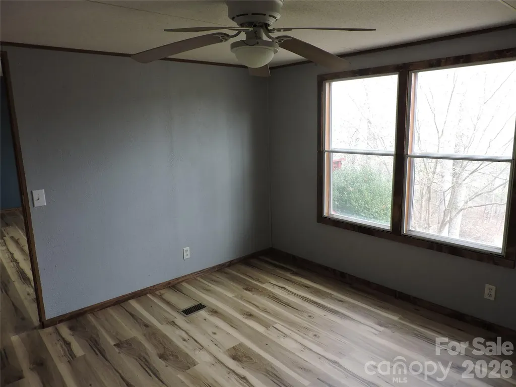 2271 Gouges Creek Road Spruce Pine NC 28777