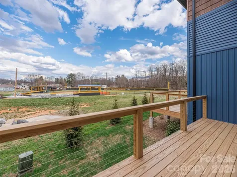 41 Leap Frog Park Waynesville NC 28786