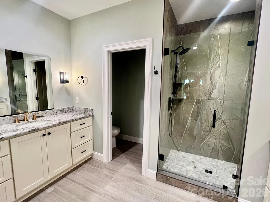 397 Soquili Drive Brevard NC 28712